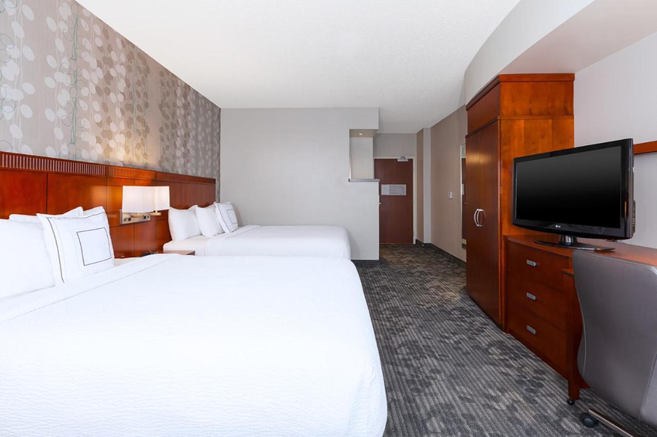 Courtyard By Marriott Fort Smith Downtown Exterior photo